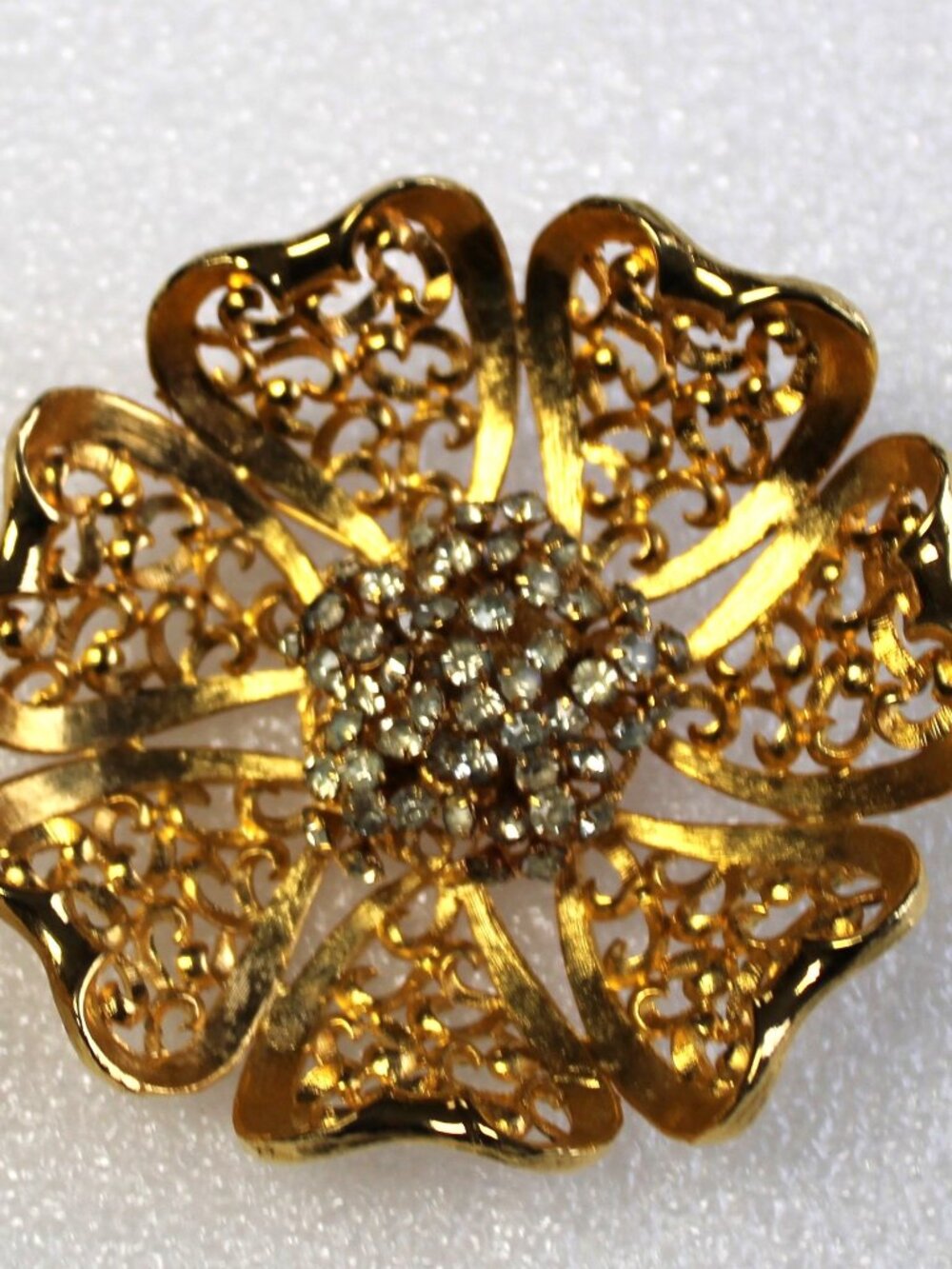 Park Lane? Vintage Gold Tone Large Flower Brooch/Pin Pendant with box